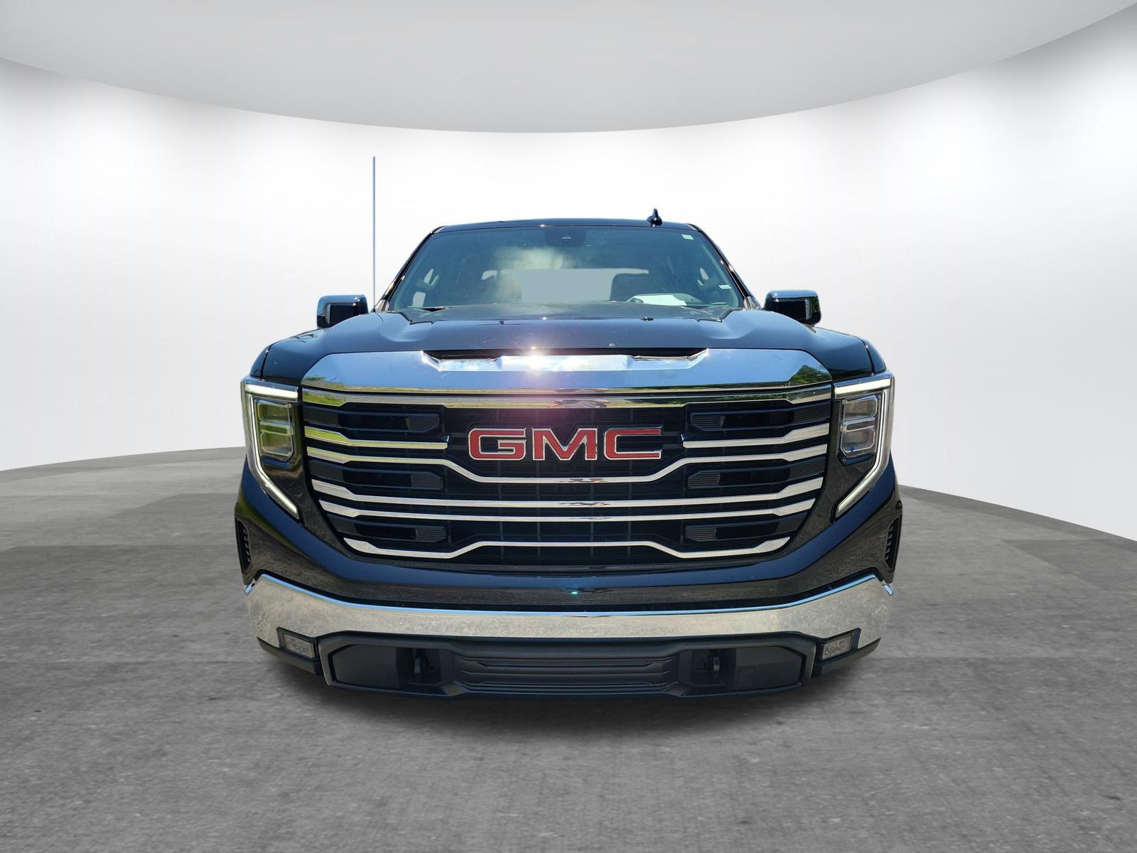 Used 2026 GMC Sierra 1500 SLT AWD/4WD image 22