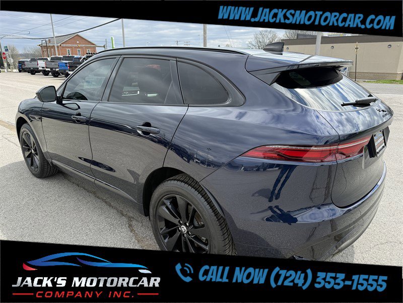 Used 2024 Jaguar F-PACE R-Dynamic S image 3