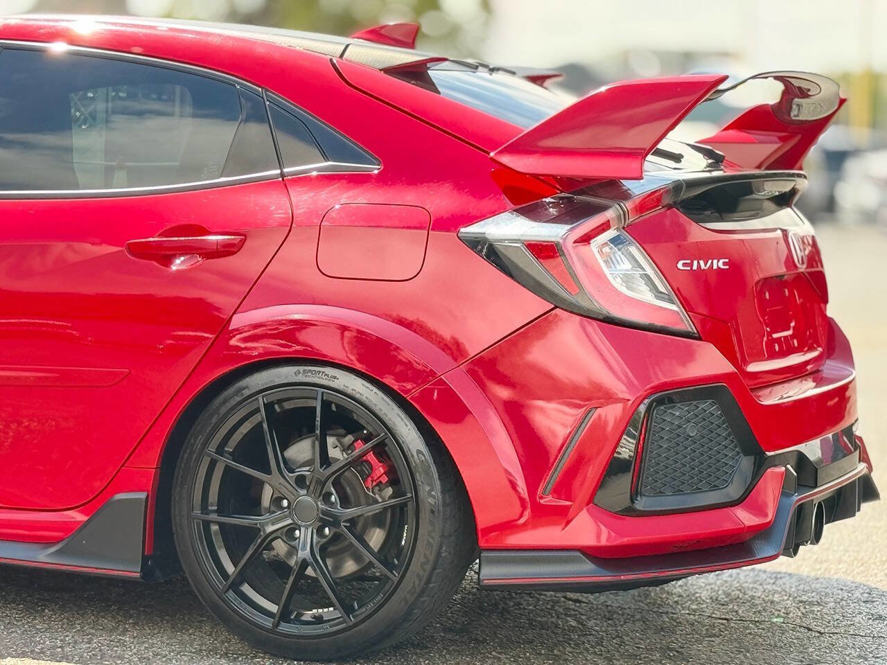 Used 2017 Honda Civic Type R image 8