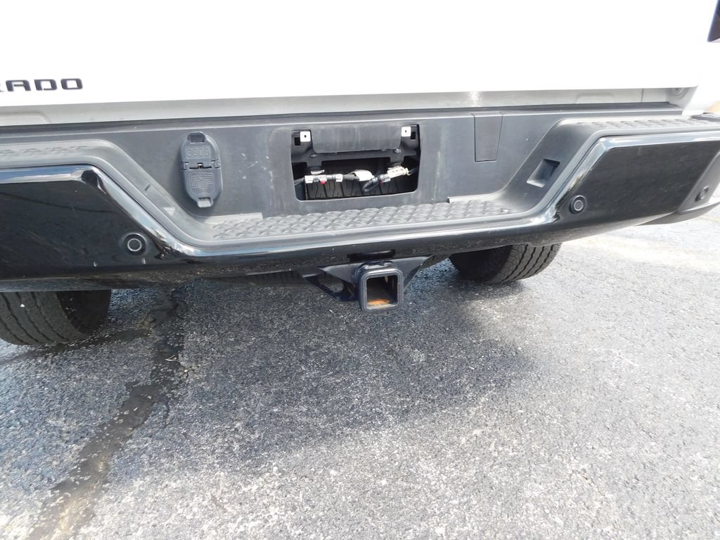 Used 2025 Chevrolet Colorado Trail Boss AWD/4WD image 5