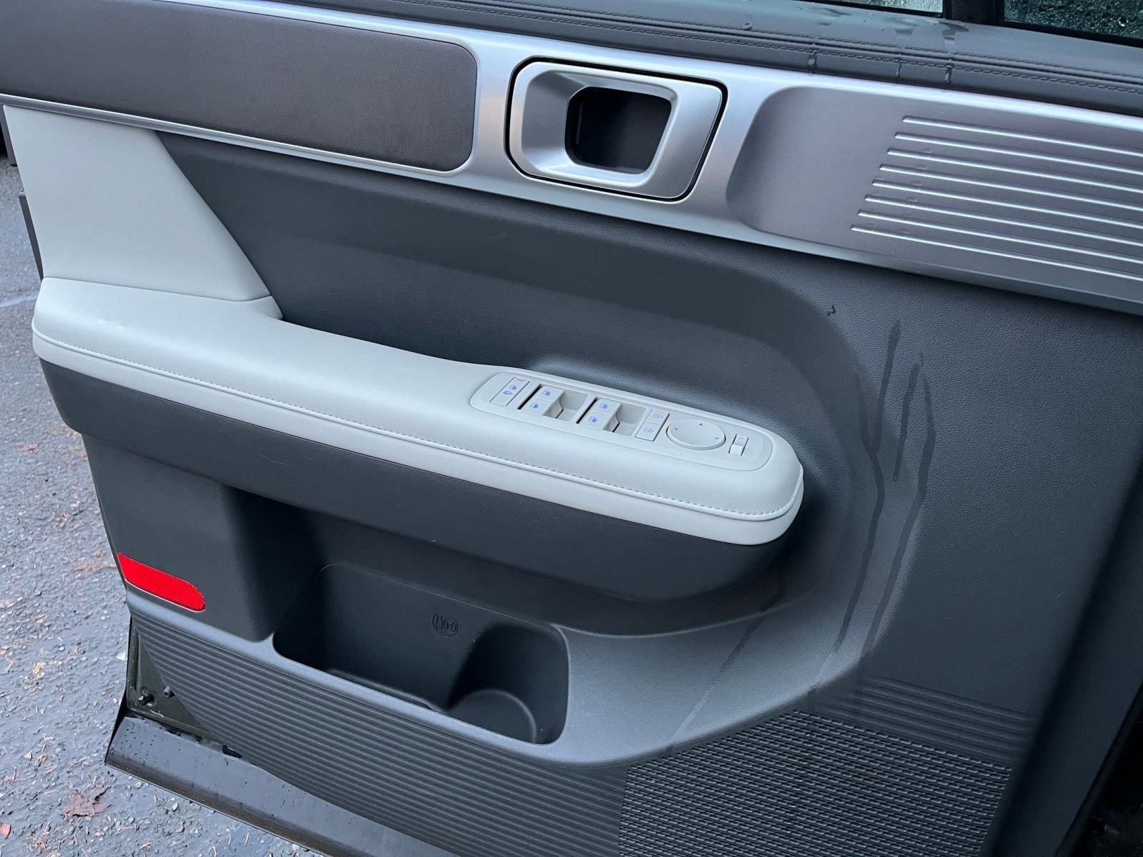 Used 2025 Hyundai Santa Fe SEL image 22