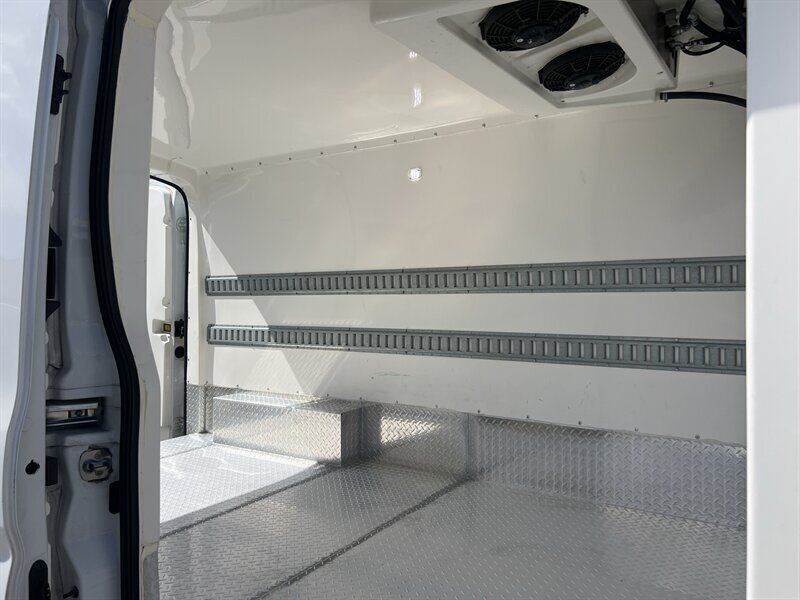 Used 2021 Ford Transit 150 Medium Roof RWD image 9