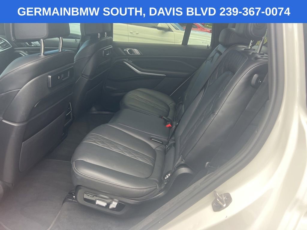 Certified 2022 BMW X7 xDrive40i w/ M Sport Package AWD/4WD image 15
