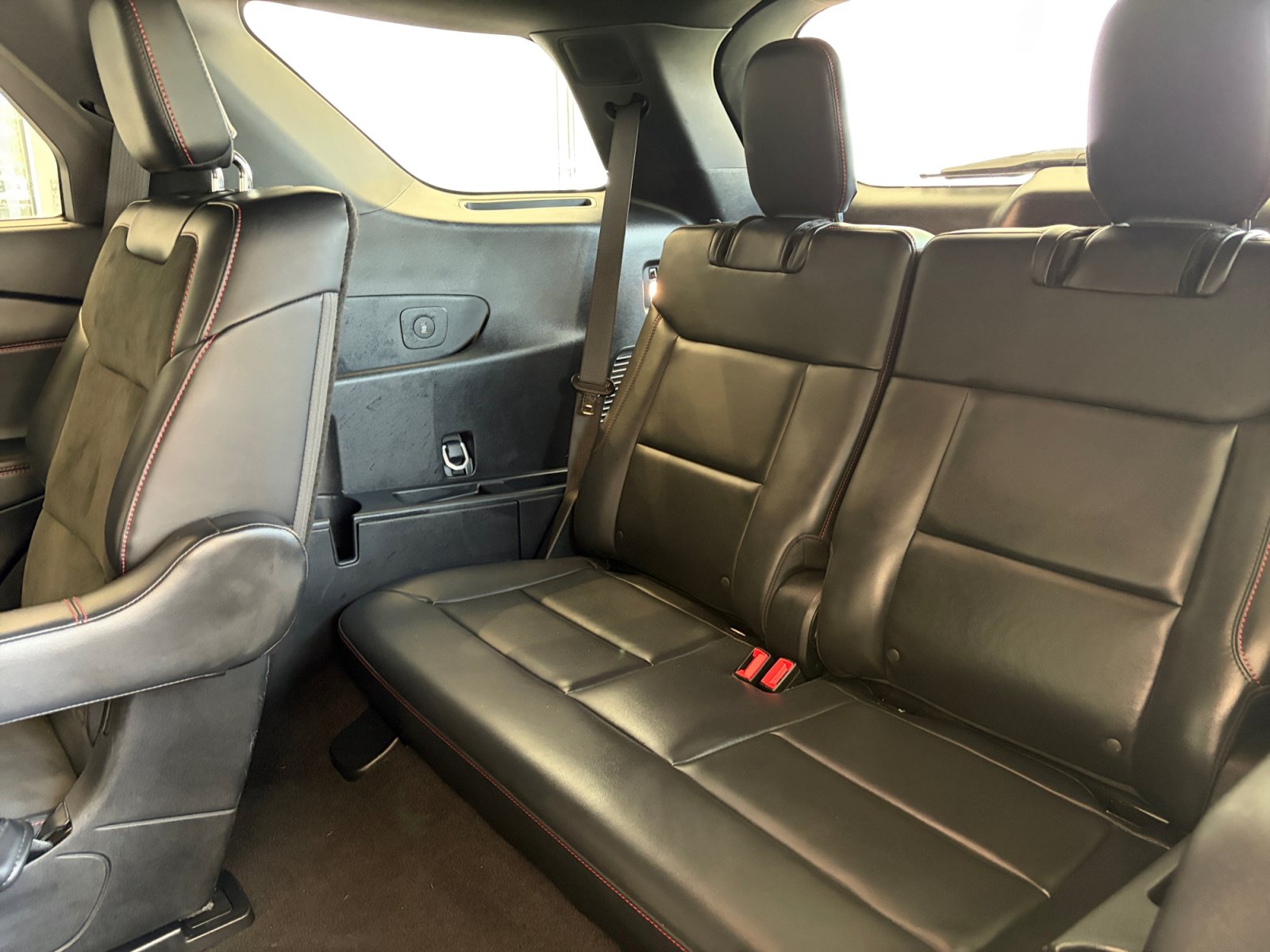 Used 2025 Ford Explorer ST AWD/4WD image 20