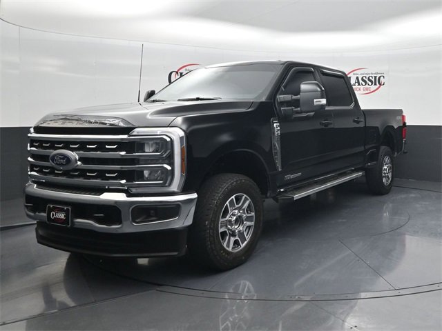Used 2024 Ford F250 Lariat image 3