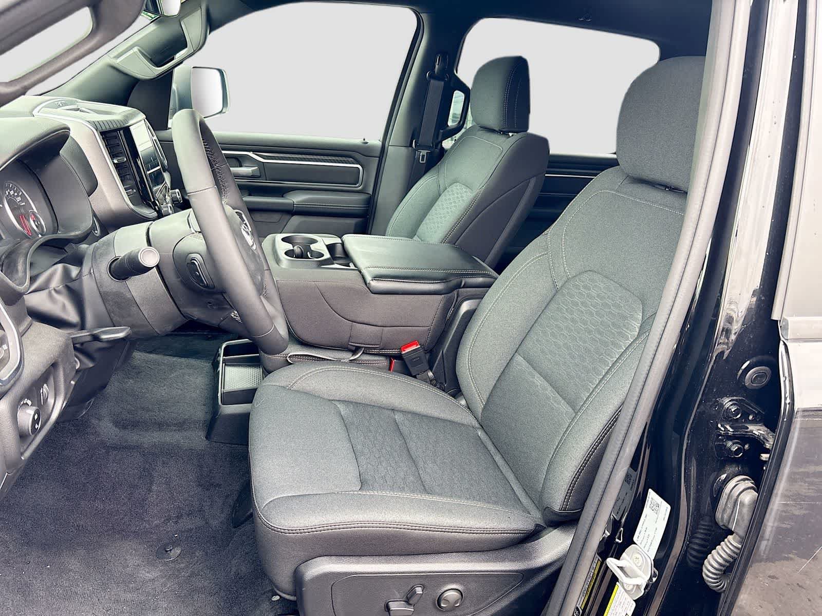 New 2026 RAM 1500 Big Horn AWD/4WD image 21