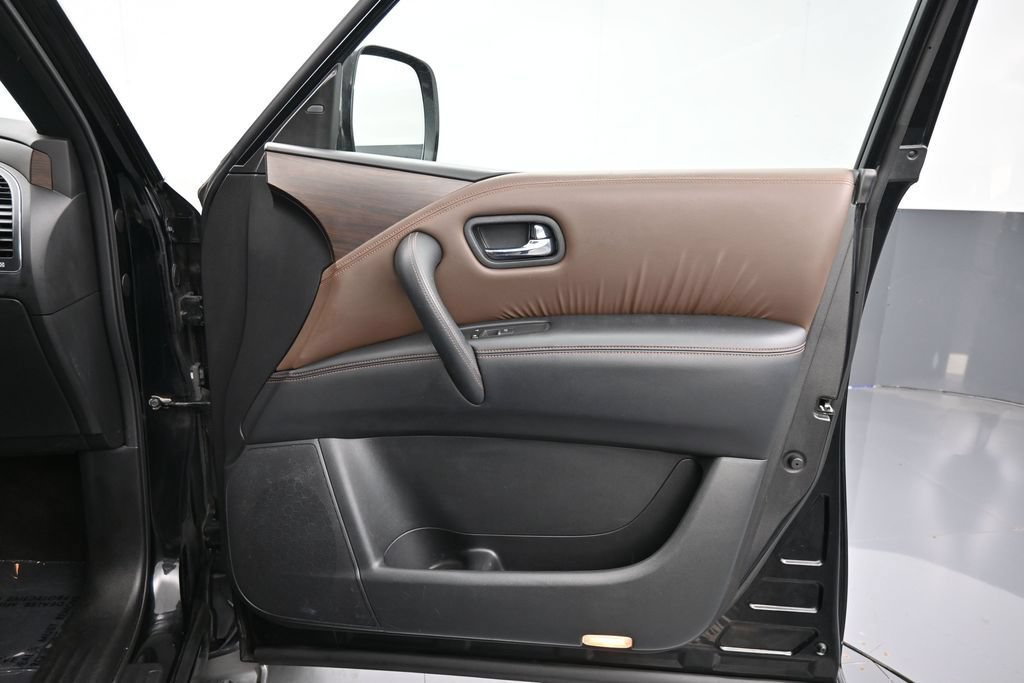 Used 2019 Nissan Armada Platinum w/ Captain's Chairs Package AWD/4WD image 29