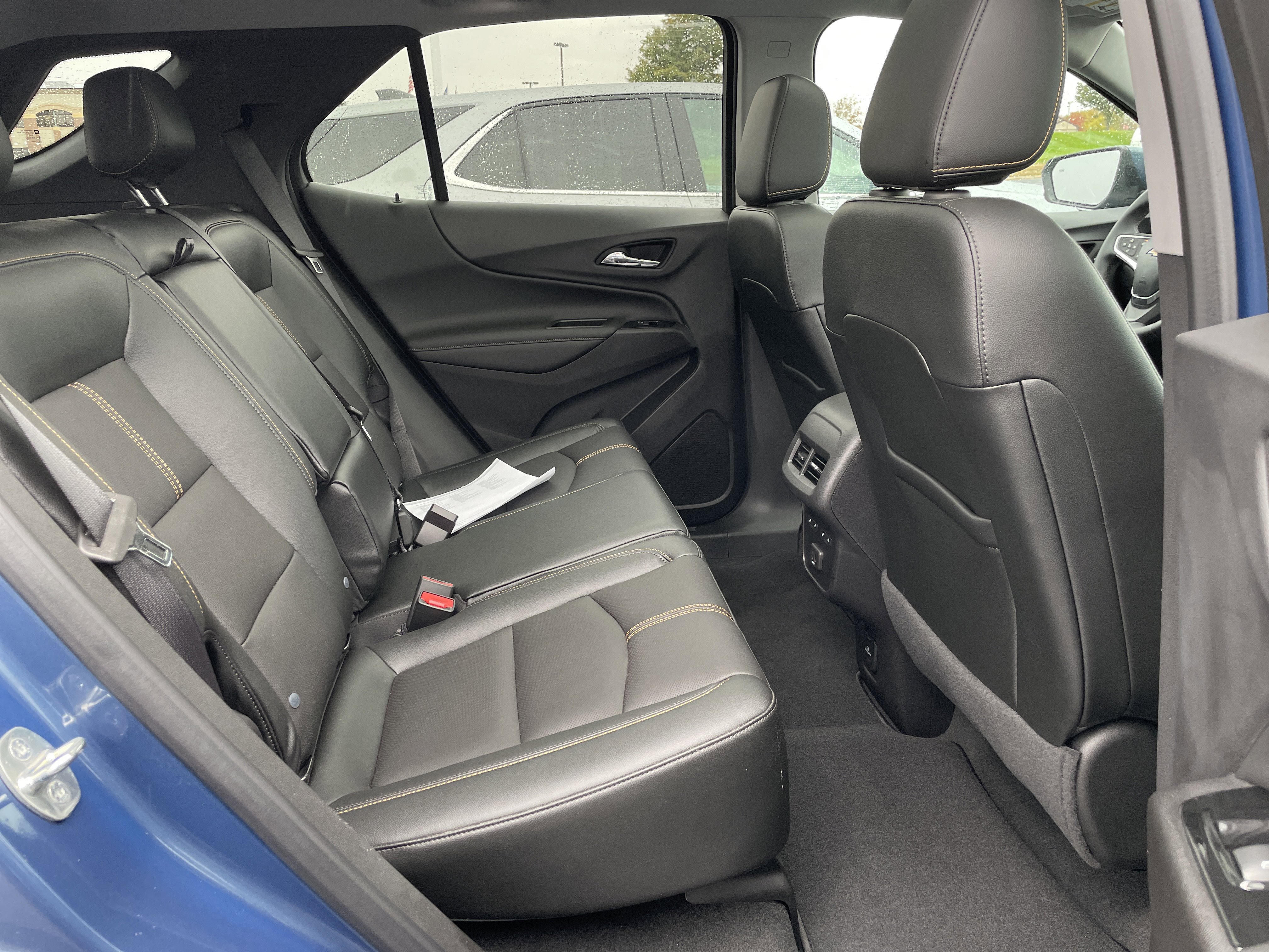 Used 2024 Chevrolet Equinox Premier image 26