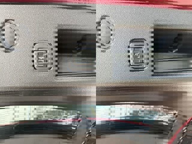 Used 2020 Chevrolet Equinox LT image 8