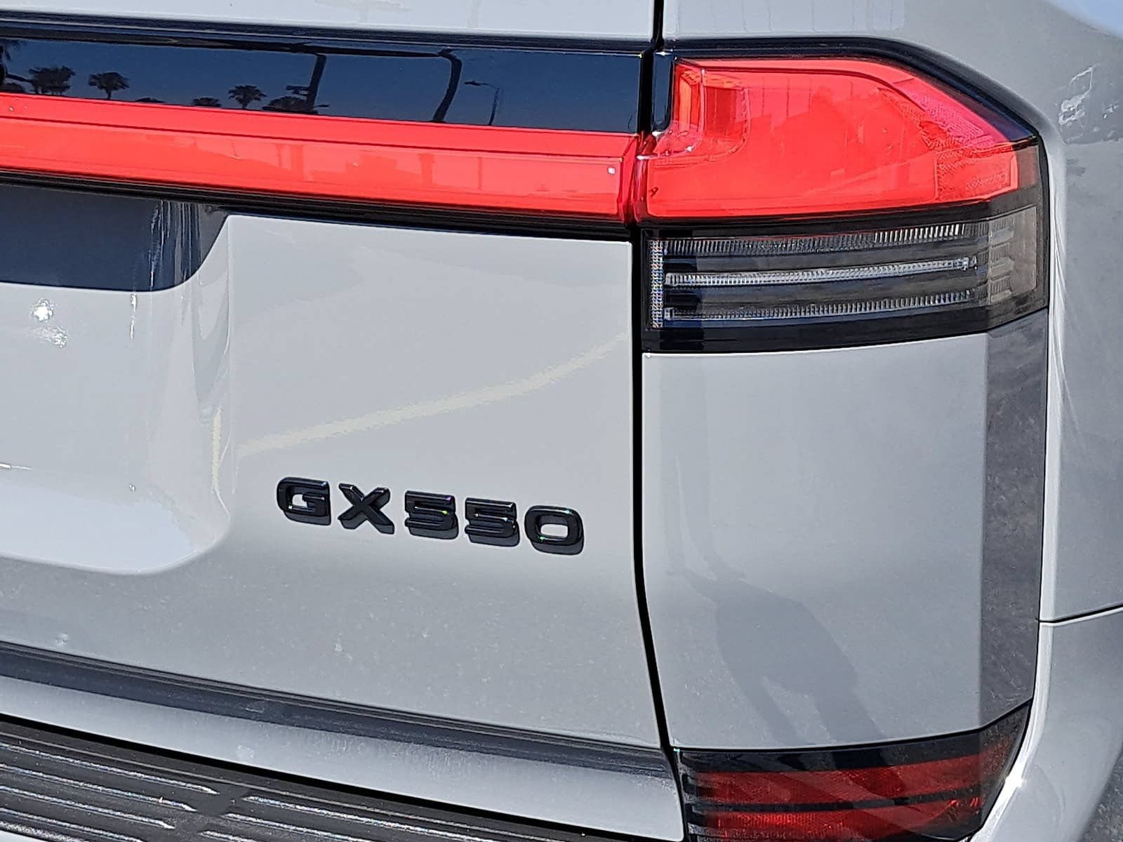 Used 2024 Lexus GX 550 w/ Cold Area Package AWD/4WD image 39