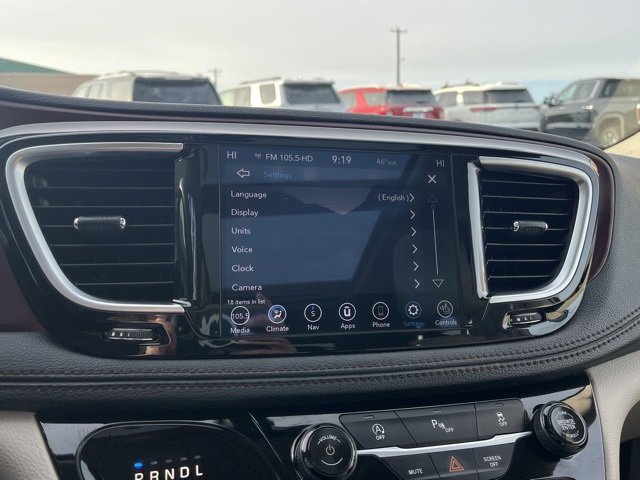 Used 2020 Chrysler Pacifica Limited image 48