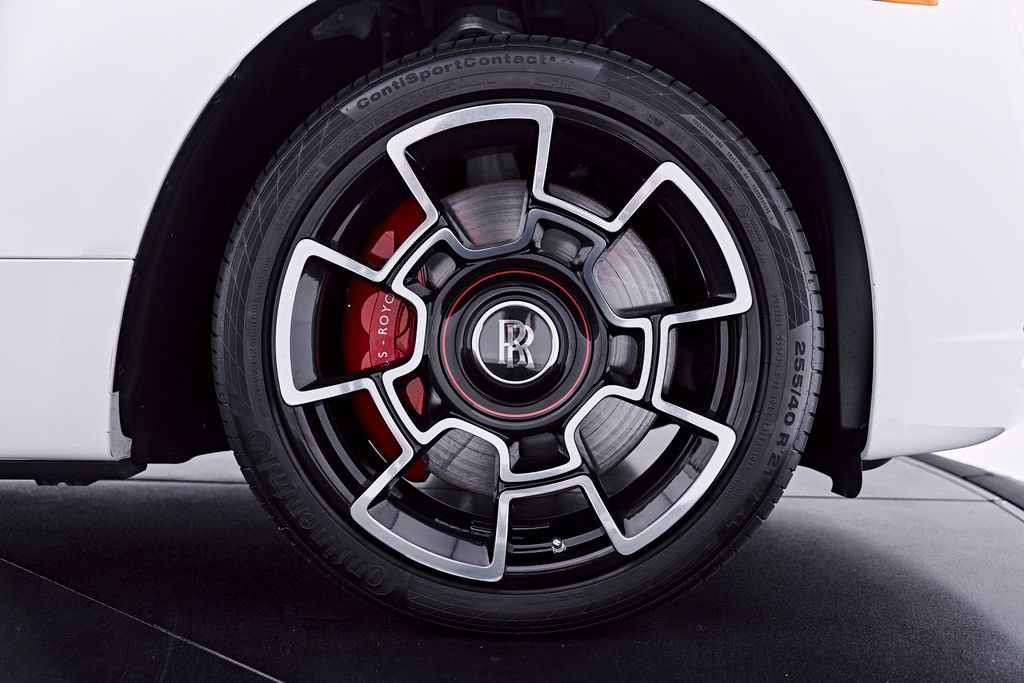 Used 2020 Rolls-Royce Dawn RWD image 41