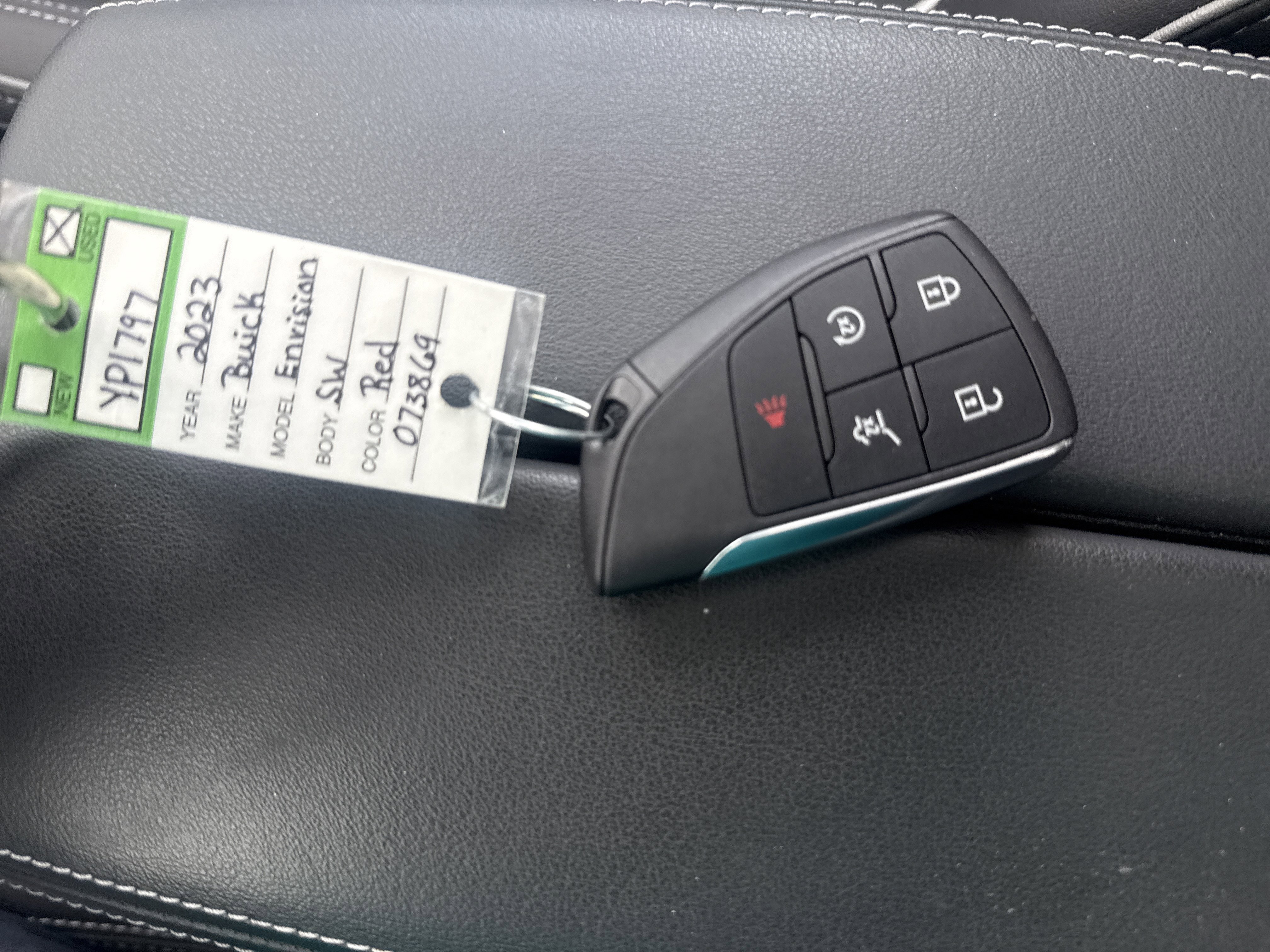 Used 2023 Buick Envision Avenir AWD/4WD image 16