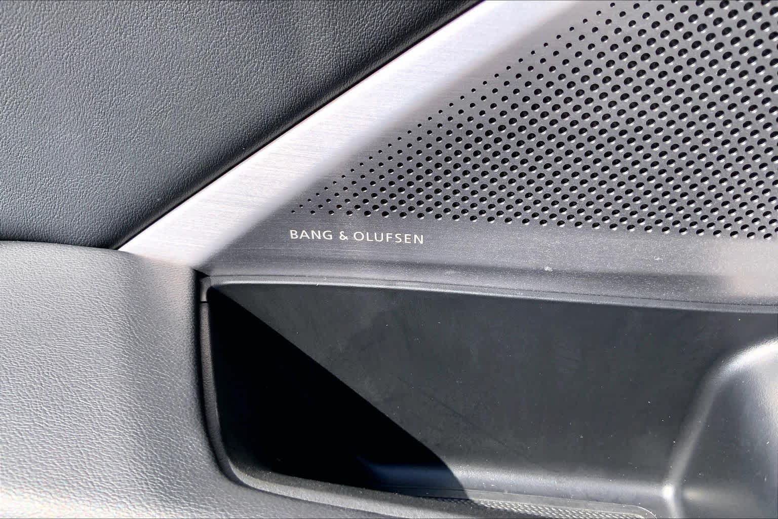 Used 2026 Acura MDX w/ Technology Package FWD image 33
