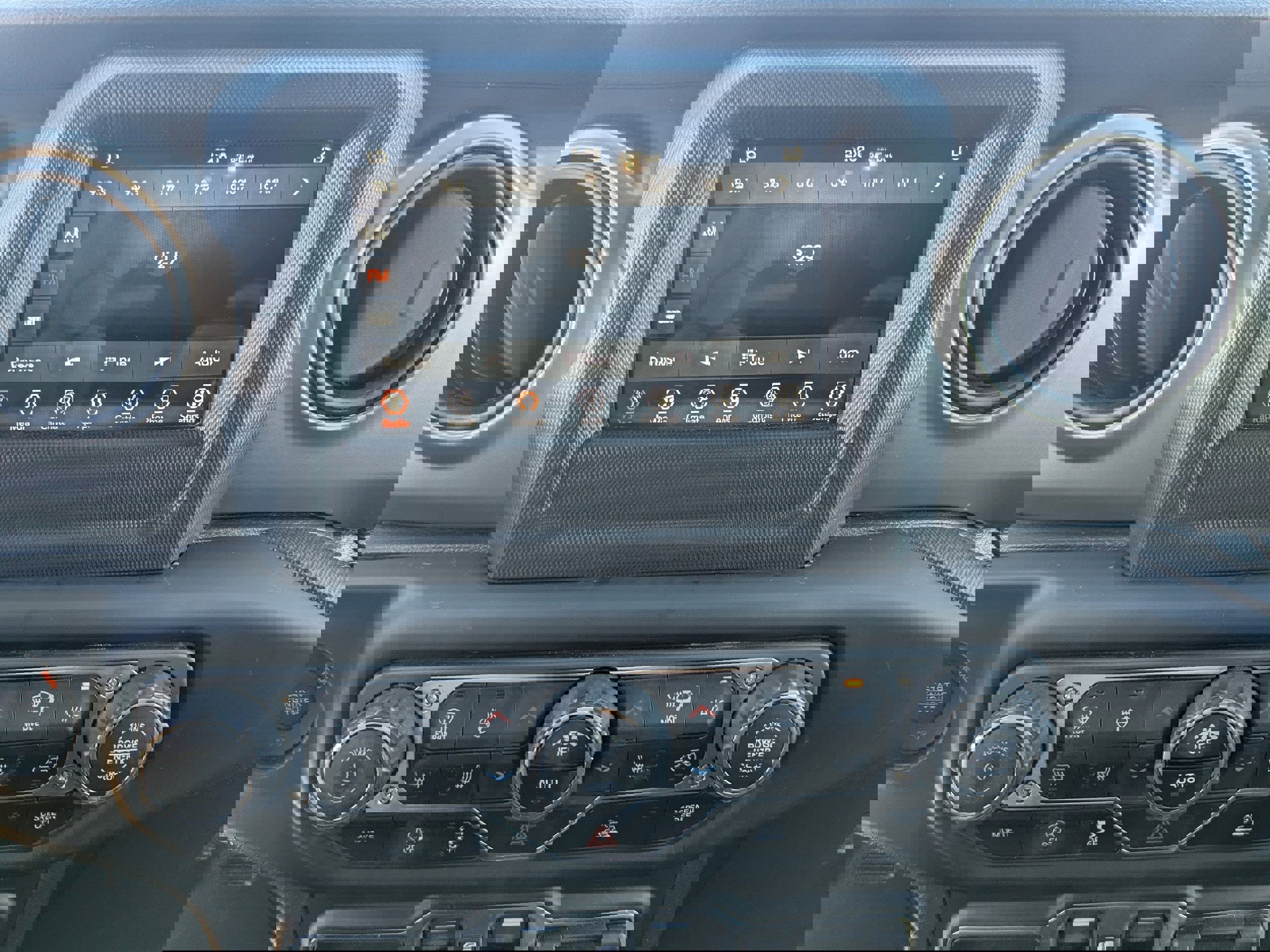 Used 2021 Jeep Wrangler Unlimited Sport image 17