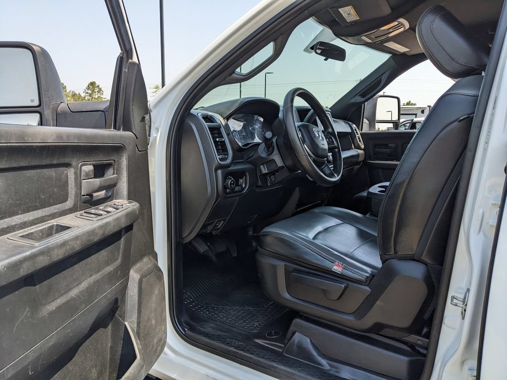 Used 2024 RAM 2500 Tradesman w/ Snow Chief Group AWD/4WD image 30