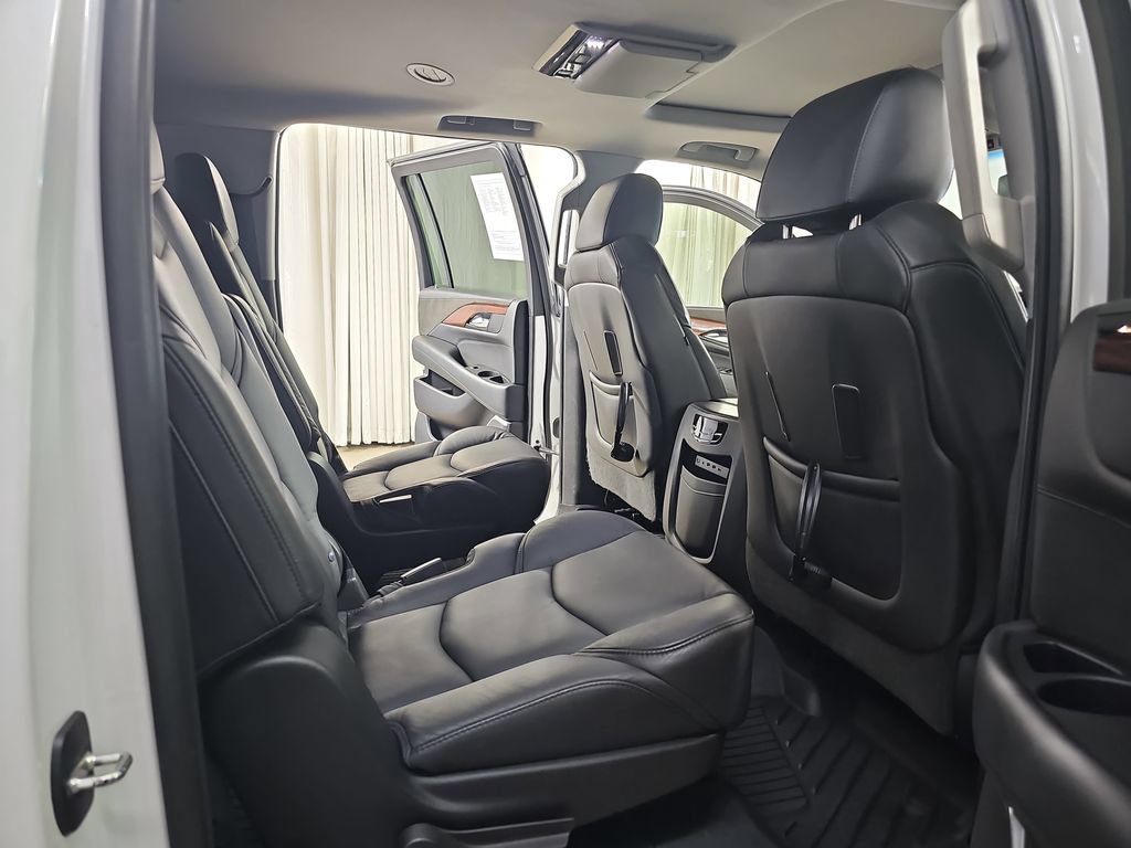 Certified 2018 Cadillac Escalade ESV Luxury AWD/4WD image 14