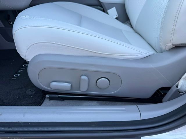 New 2025 Hyundai Ioniq 6 SEL image 10
