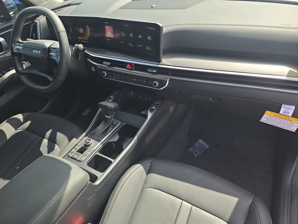 New 2026 Kia Sorento S FWD image 11
