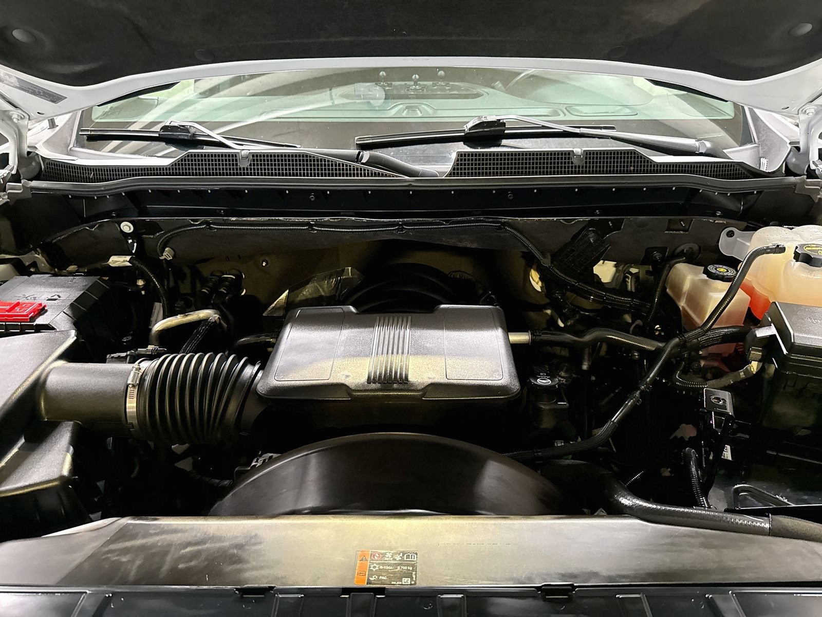 Used 2024 Chevrolet Silverado 2500 Custom AWD/4WD image 30