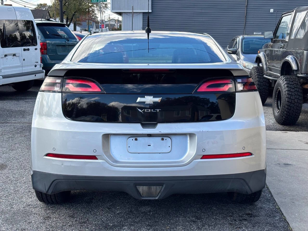 Used 2012 Chevrolet Volt Premium w/ Premium Trim Package image 5