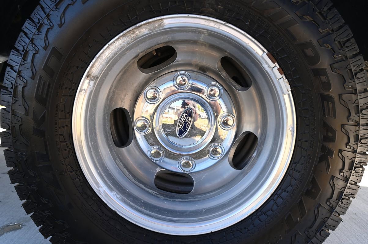 Used 2022 Ford F350 Lariat w/ Chrome Package image 54