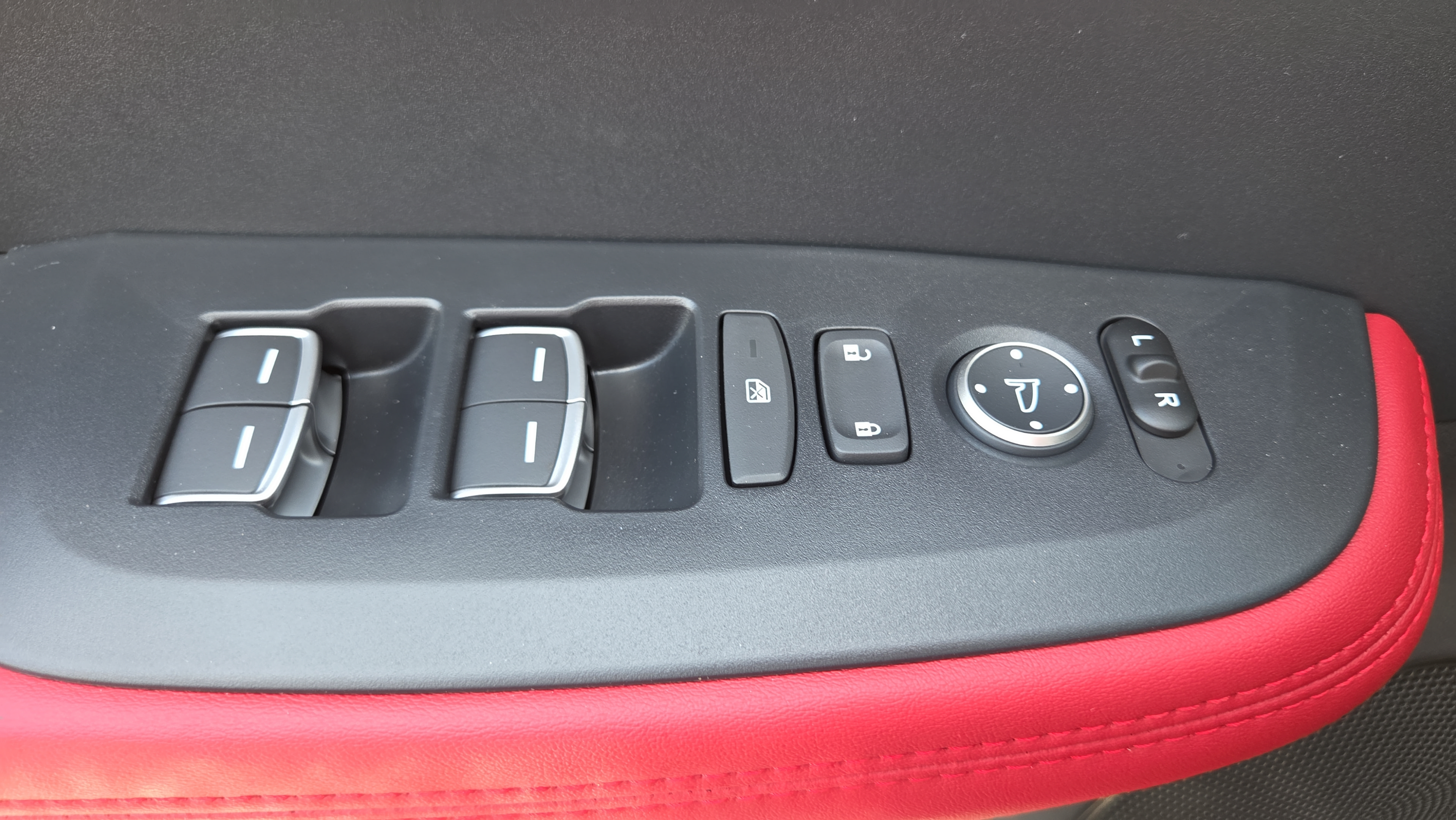 Certified 2026 Acura ADX A-Spec FWD image 32