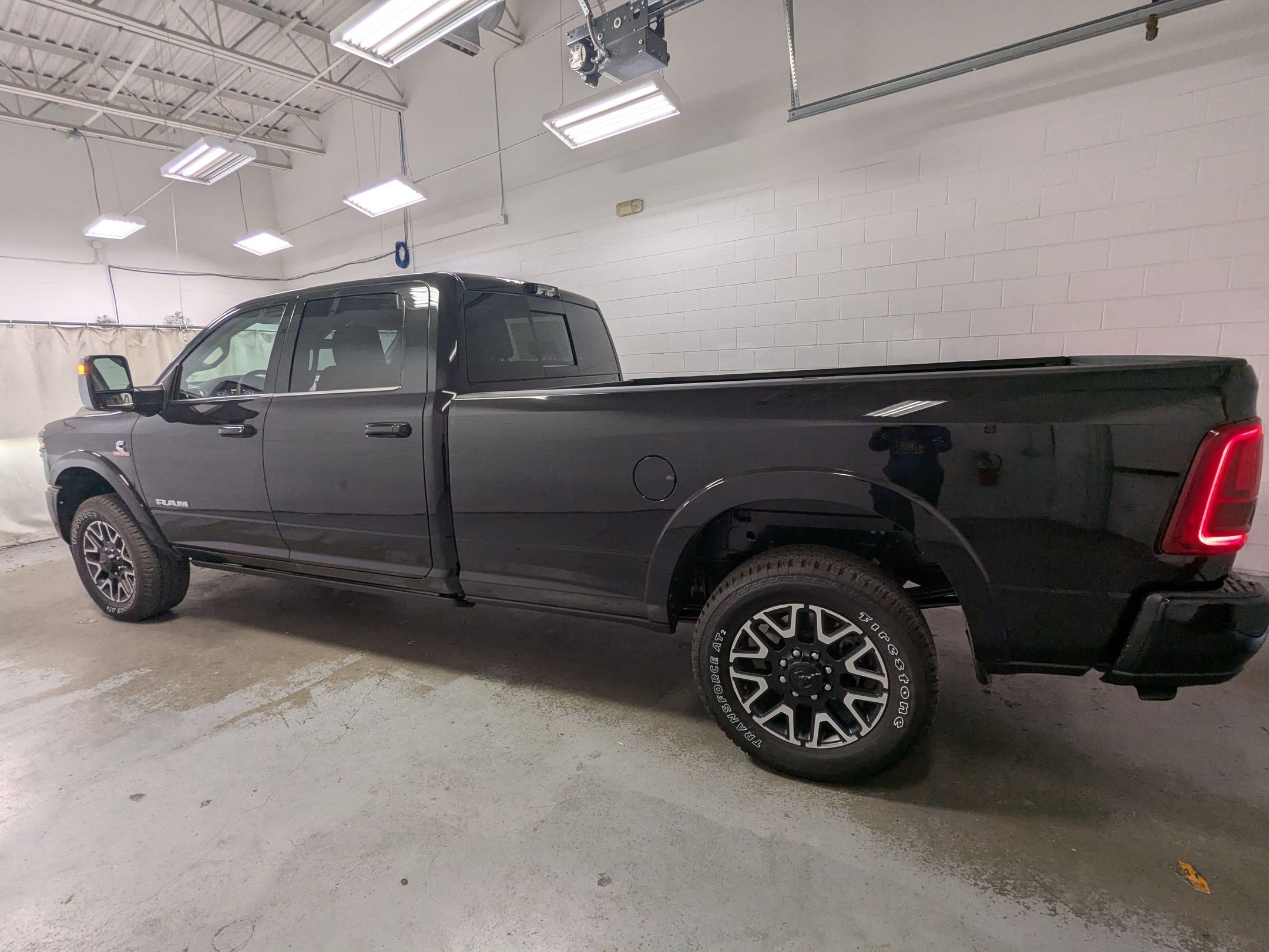 New 2026 RAM 3500 Longhorn image 8