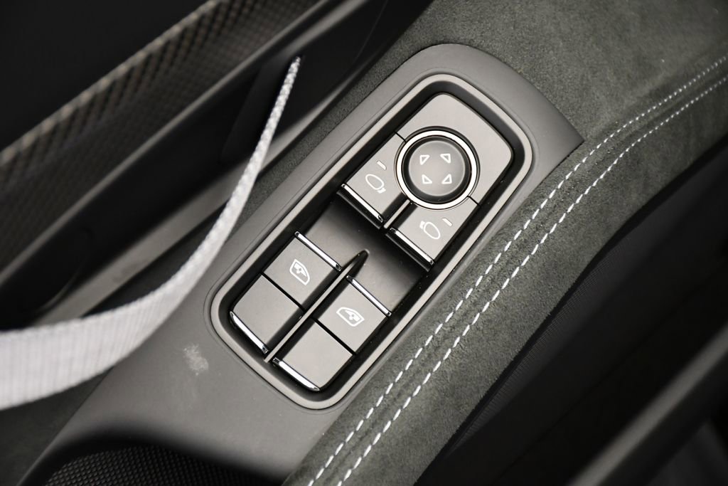 Certified 2025 Porsche 718 Boxster Spyder RS image 30