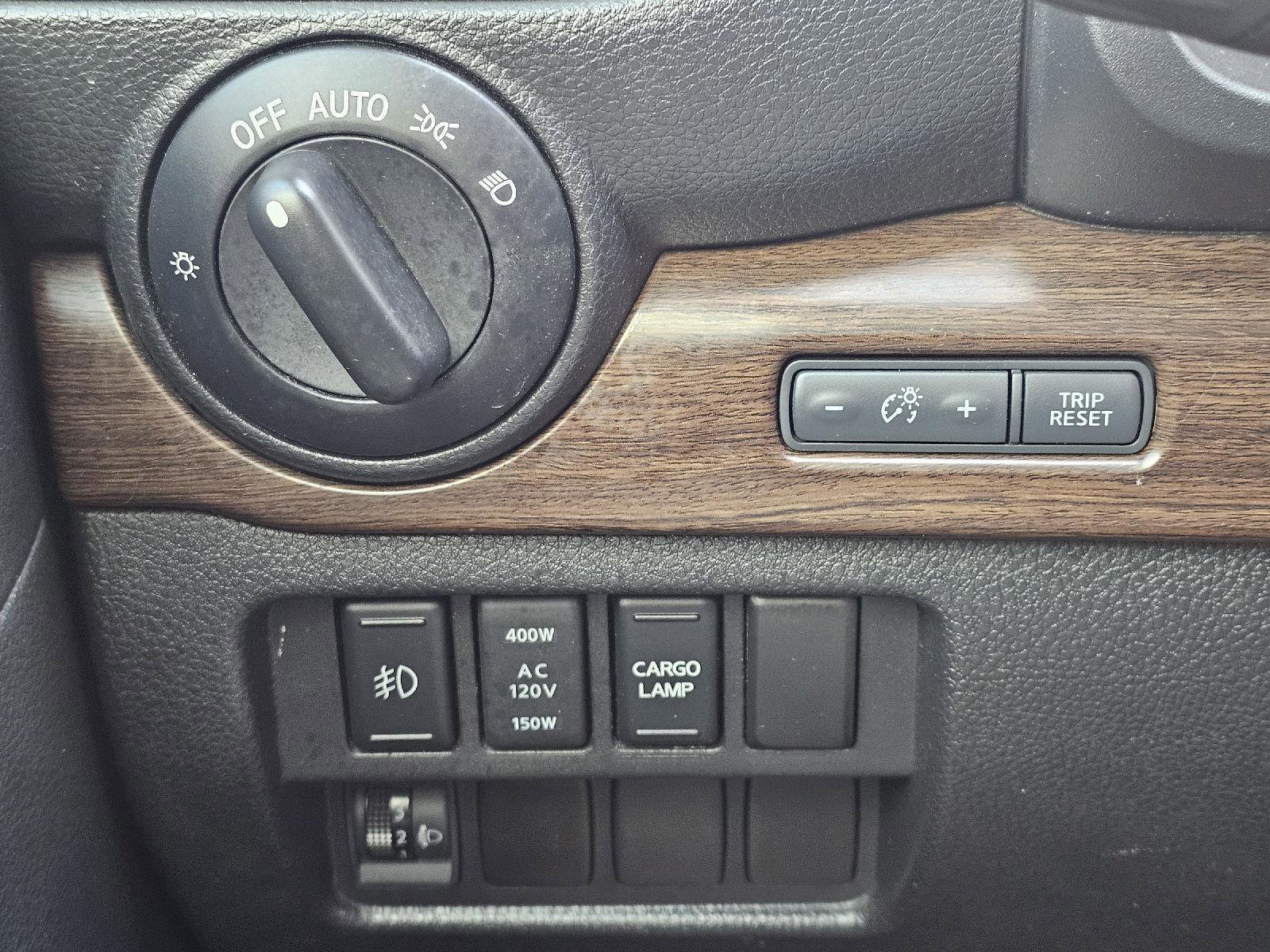 Used 2016 Nissan Titan Platinum Reserve image 10