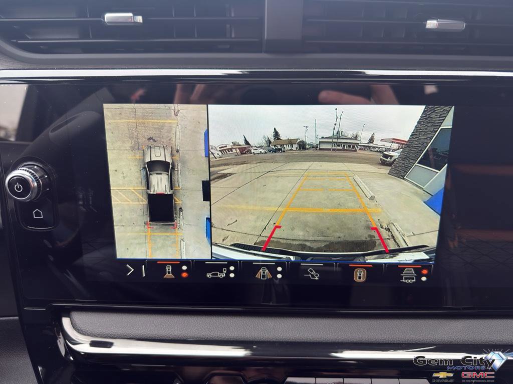 New 2026 GMC Sierra 3500 AT4 w/ AT4 Premium Plus Package image 19