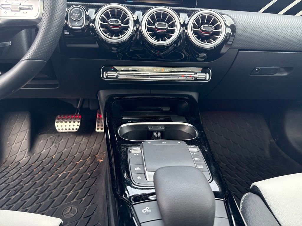 Used 2022 Mercedes-Benz CLA 35 AMG CLA 35 AMGᆴ image 20