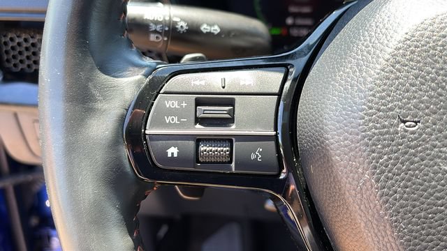 Used 2023 Honda CR-V Sport Touring image 14
