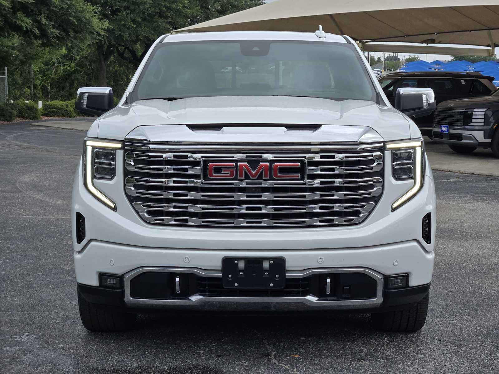Certified 2024 GMC Sierra 1500 Denali AWD/4WD image 3