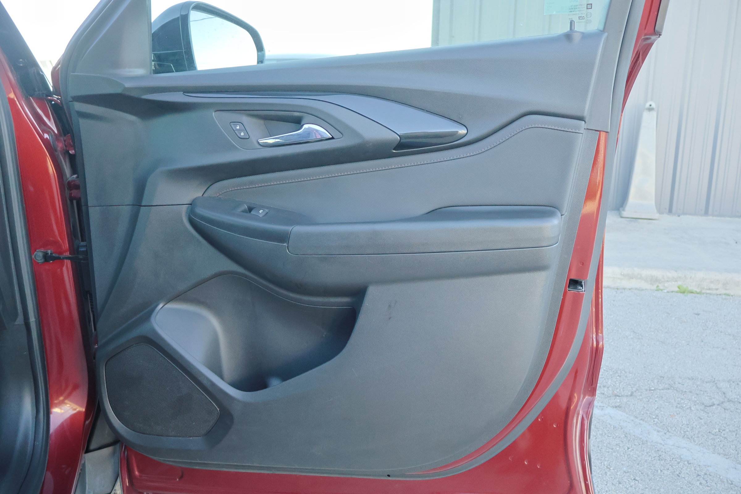 Used 2022 Chevrolet TrailBlazer RS w/ Sun and Liftgate Package image 46