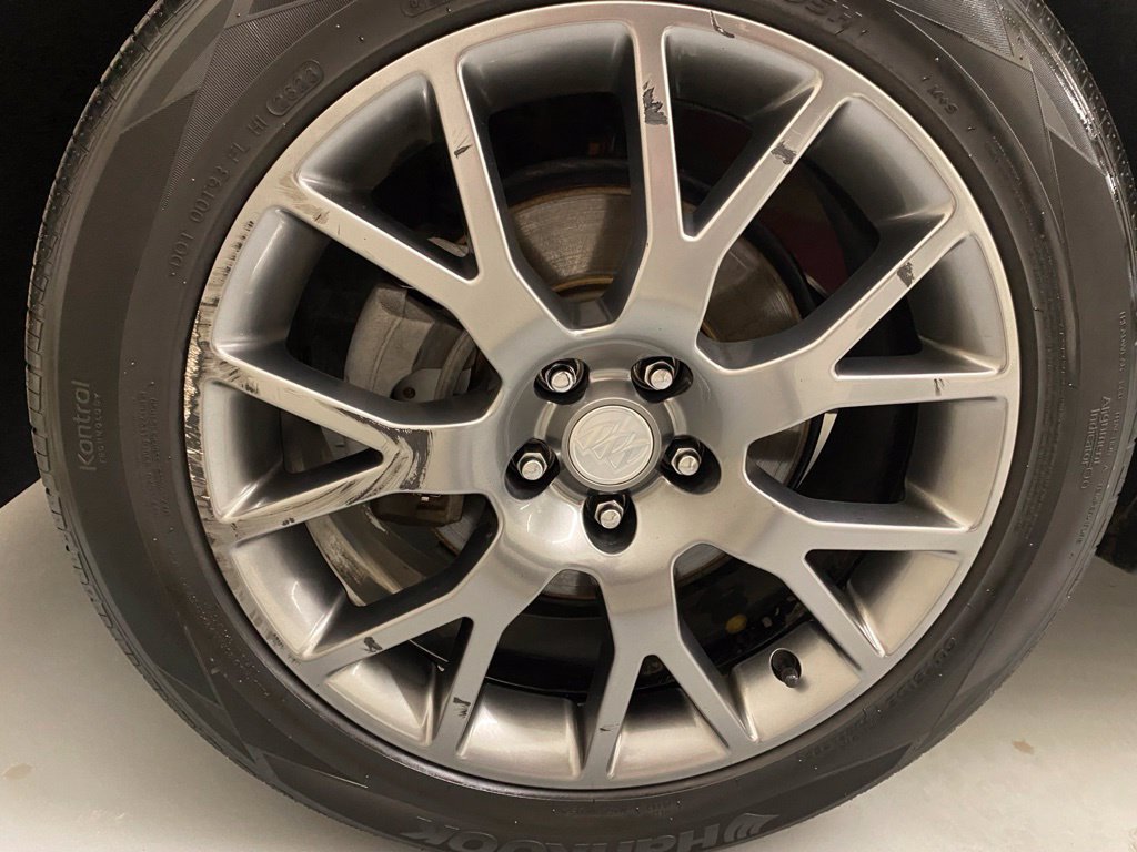 Used 2019 Buick Encore Sport Touring w/ Safety Package AWD/4WD image 27