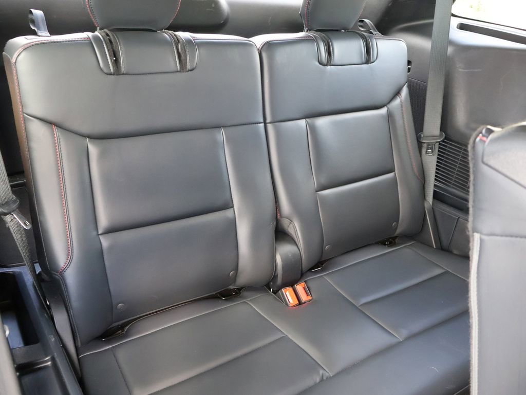 Certified 2025 Ford Explorer ST-Line w/ ST-Line Street Pack image 14