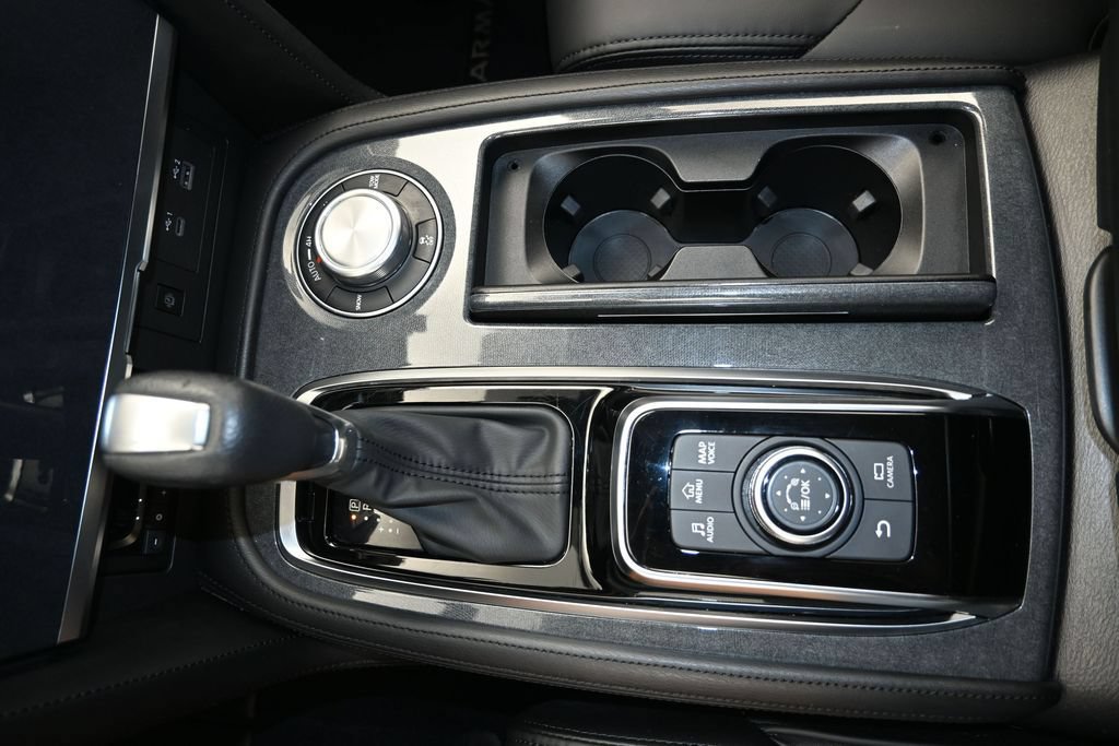 Certified 2024 Nissan Armada SV AWD/4WD image 17
