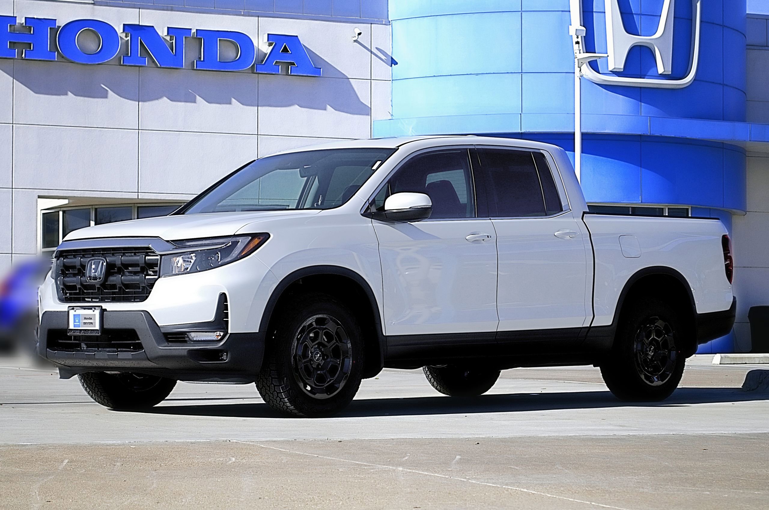Used 2025 Honda Ridgeline RTL+