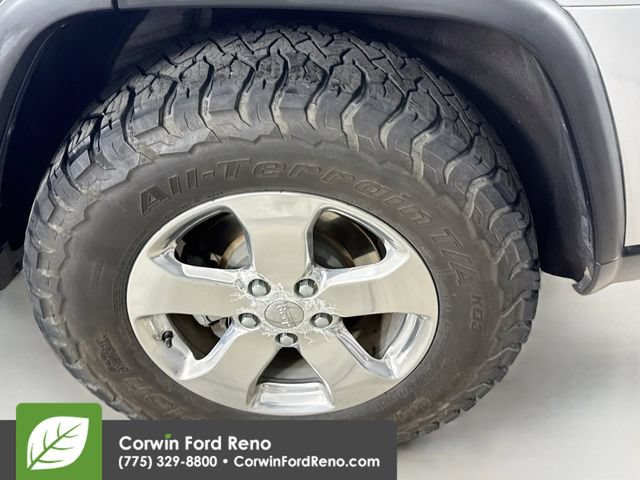 Used 2011 Jeep Grand Cherokee Limited w/ Luxury Group II AWD/4WD image 31