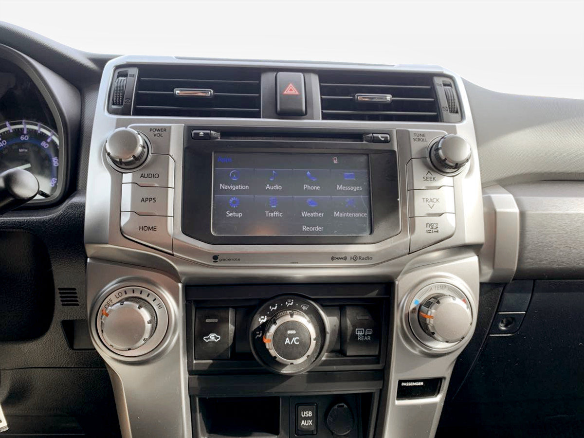 Used 2017 Toyota 4Runner SR5 AWD/4WD image 27