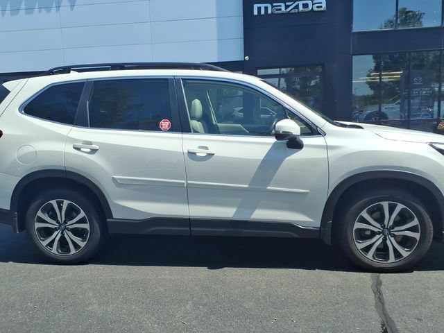 Used 2023 Subaru Forester Limited AWD/4WD image 4