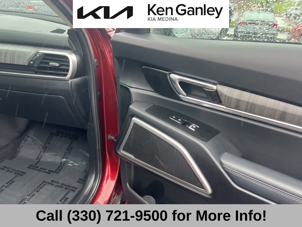 Certified 2023 Kia Telluride EX w/ EX Captain's Chair Package image 62