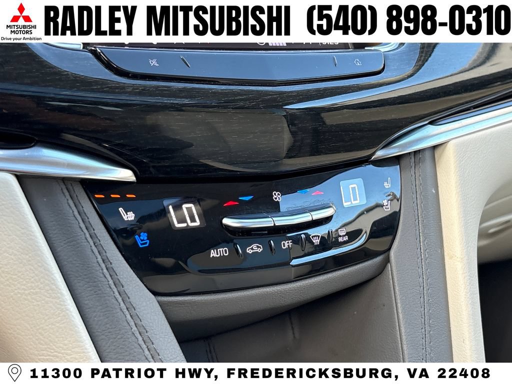 Used 2023 Cadillac XT6 Premium Luxury AWD/4WD image 10