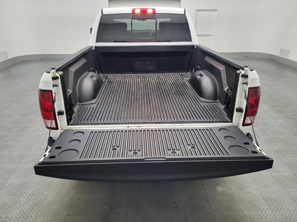 Used 2018 RAM 2500 SLT image 29