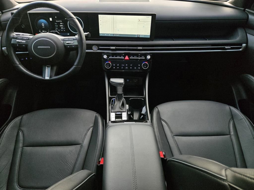 Used 2025 Hyundai Santa Cruz Limited image 18