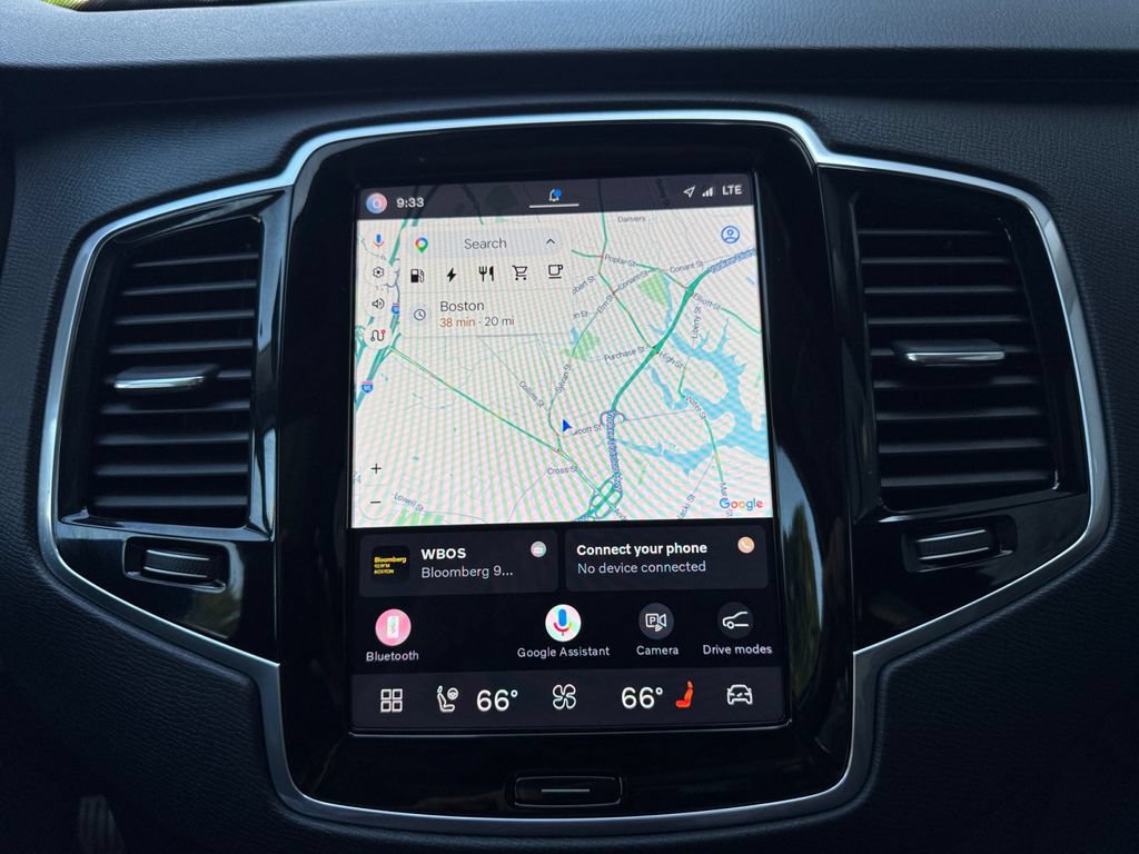 Certified 2023 Volvo XC90 T8 Plus AWD/4WD image 22