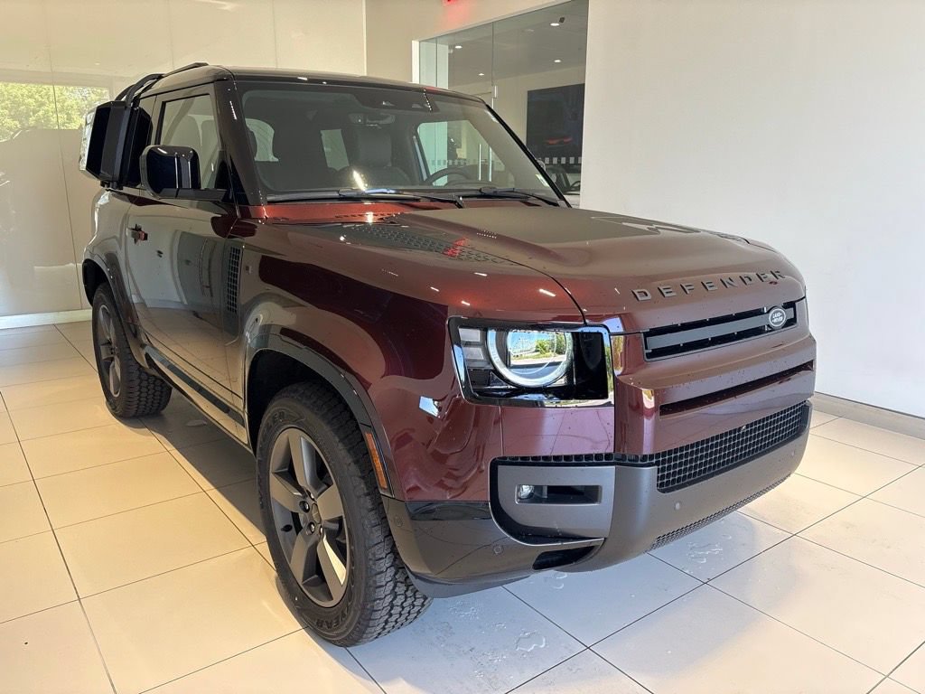 New 2026 Land Rover Defender 90 X-Dynamic SE AWD/4WD image 3