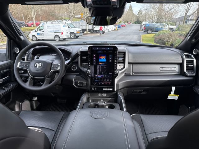New 2025 RAM 2500 Laramie AWD/4WD image 11
