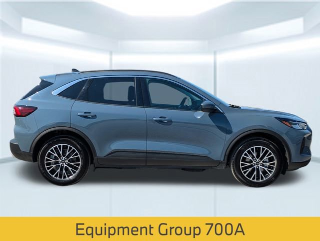 Used 2023 Ford Escape SE image 8